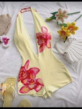 NWT SHEIN Yellow Halter Shorts with Pink Tulip Floral Print